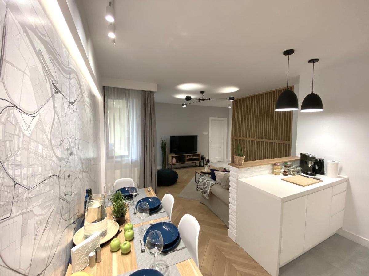 Mycherry - Old Town Apartment - Wiezienna 21C Wroclaw Luaran gambar