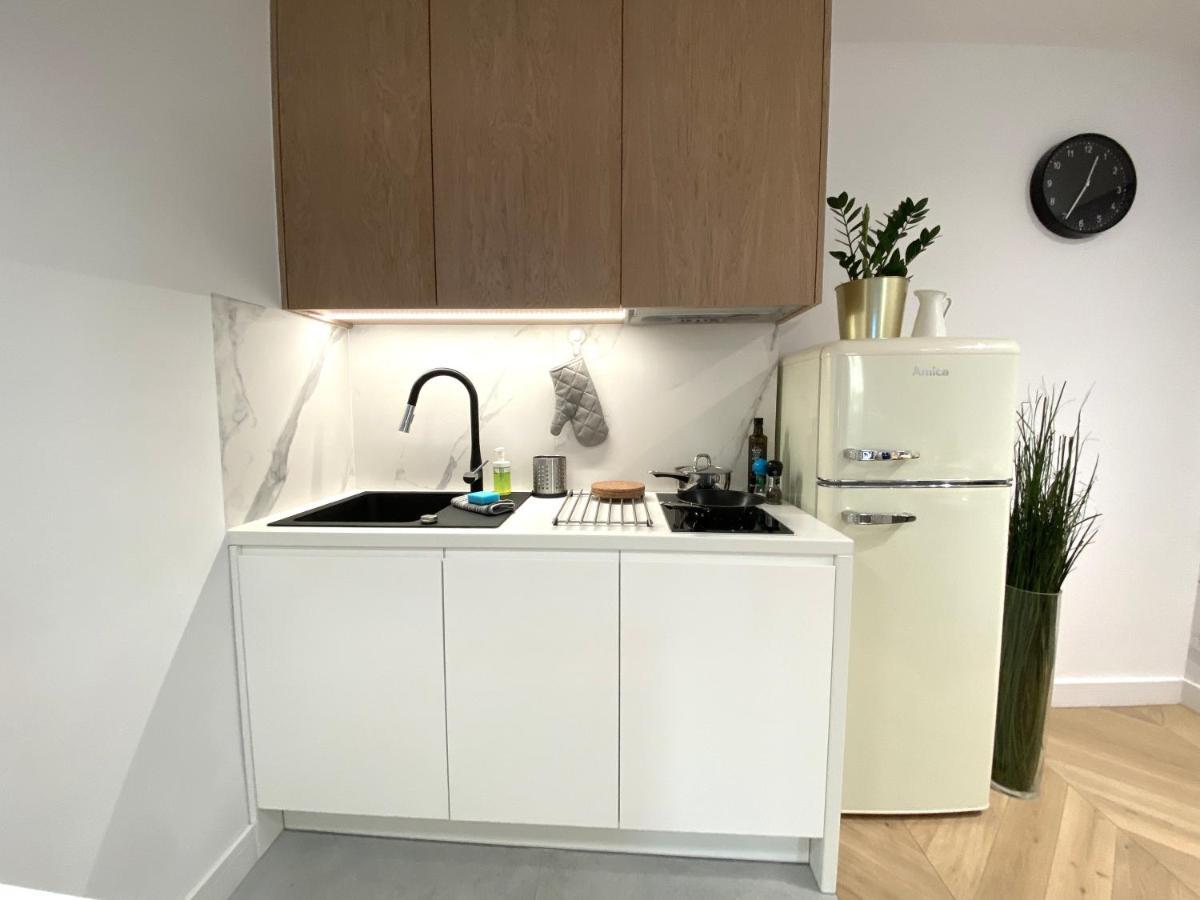 Mycherry - Old Town Apartment - Wiezienna 21C Wroclaw Luaran gambar